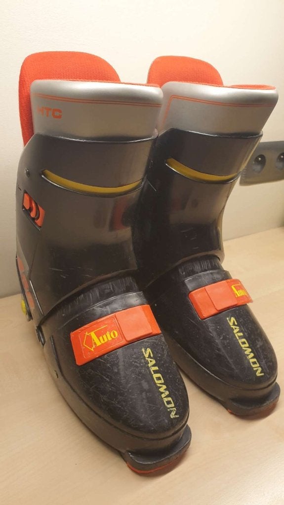 GRATIS Skibotinnen Salomon 420, maat 41, te herstelen, Ophalen, 160 tot 180 cm, Ski's, Atomic