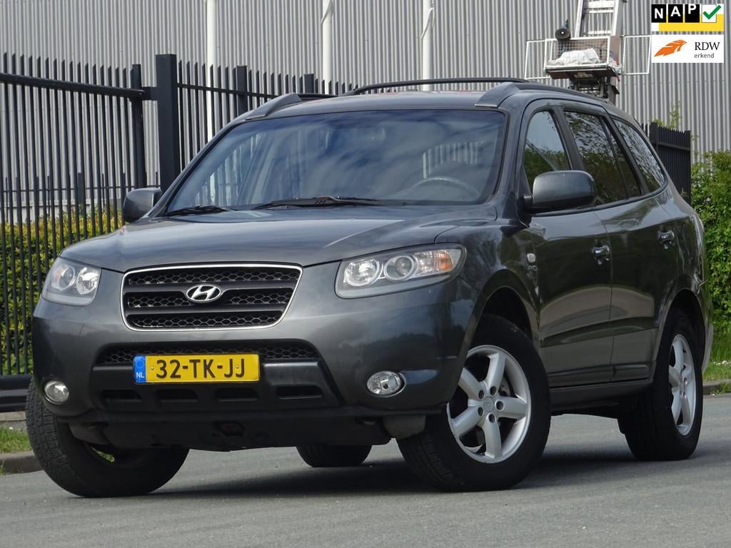 Hyundai Santa Fe 2.7i V6 4WD Style 7P AUT NAP/LEER/NAVI/PDC, Auto's, Hyundai, Automaat, Santa Fe, Gebruikt, 2000 kg