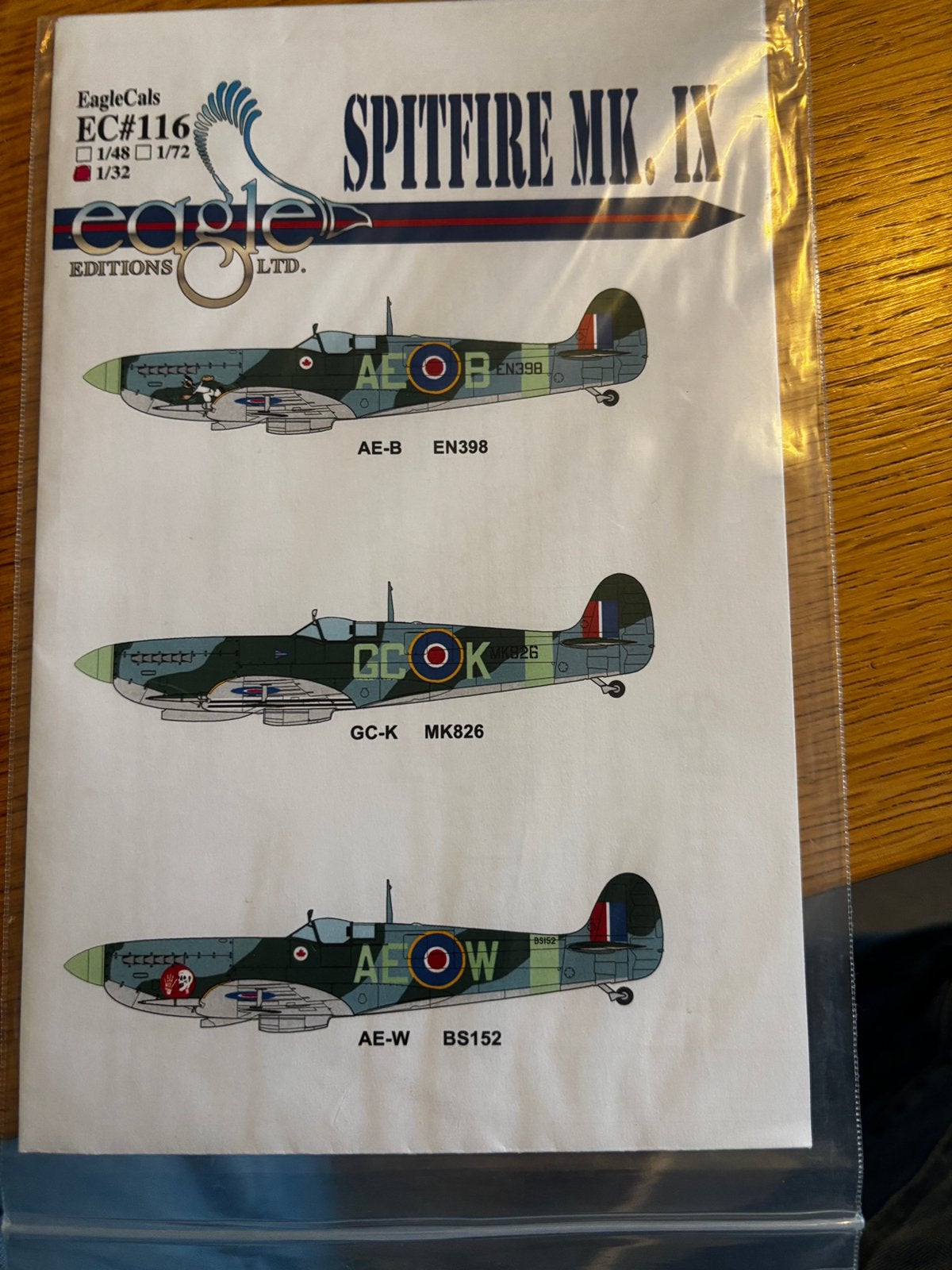 Eagle decals Spitfire MK.IX 1/32, Verzenden, Zo goed als nieuw, Groter dan 1:72, Overige merken
