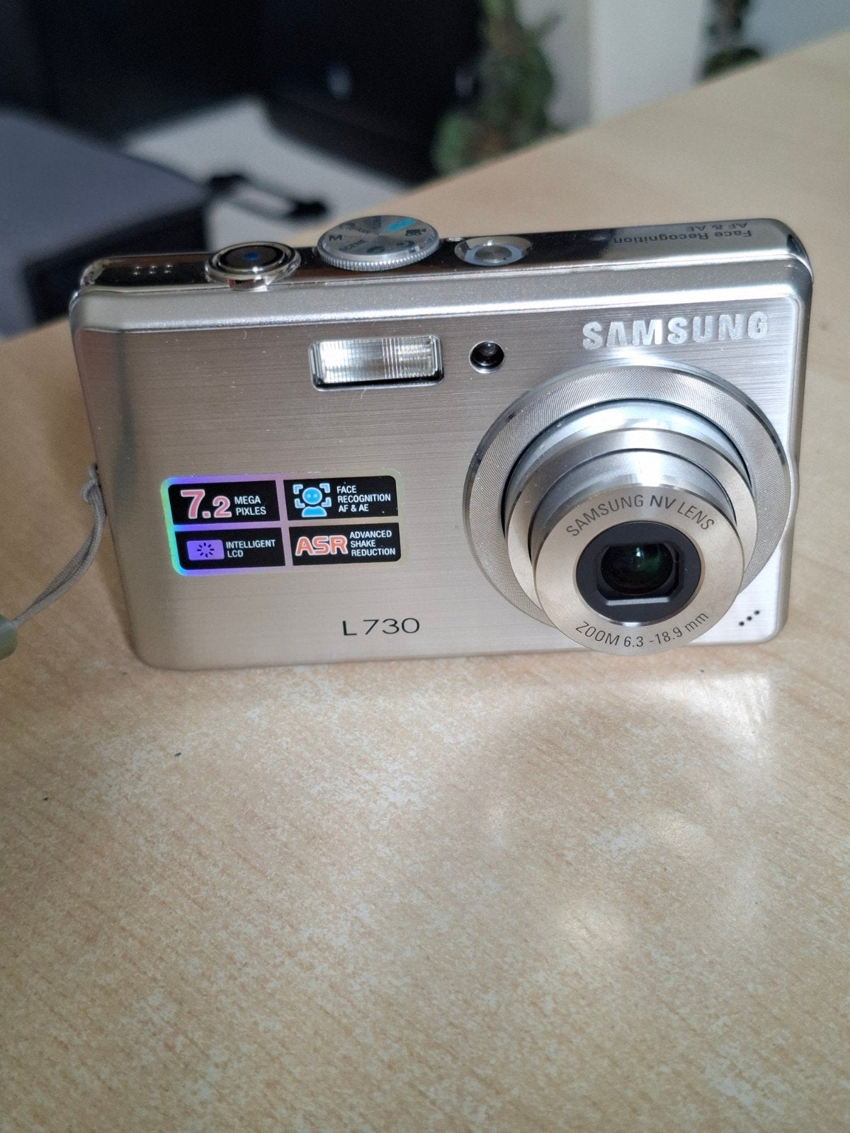 Samsung L730 camera, Audio, Tv en Foto, 7 megapixels, Ophalen of Verzenden, Zo goed als nieuw, Compactcamera