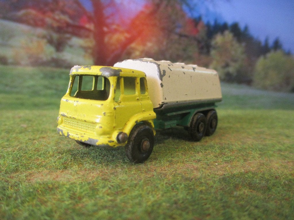 Bedford Petrol Tanker Lesney Matchbox Nr.26 1965 - 1967 #4, Ophalen of Verzenden, Gebruikt, Auto