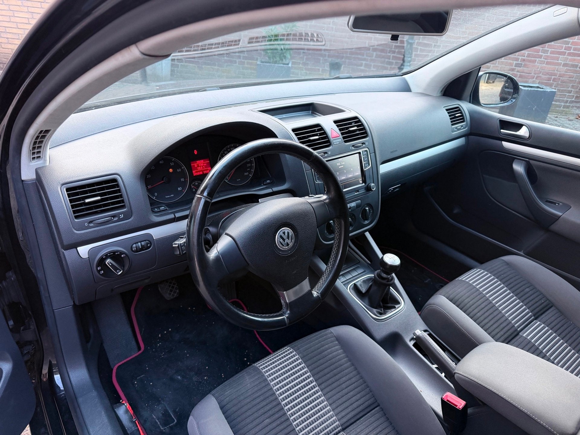 Foto 7 van Volkswagen Golf 1.6 Optive 4