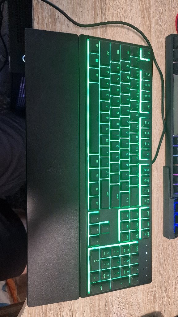 Razer Ornata V3 X, Ophalen of Verzenden, Zo goed als nieuw, Draadloos, Razer