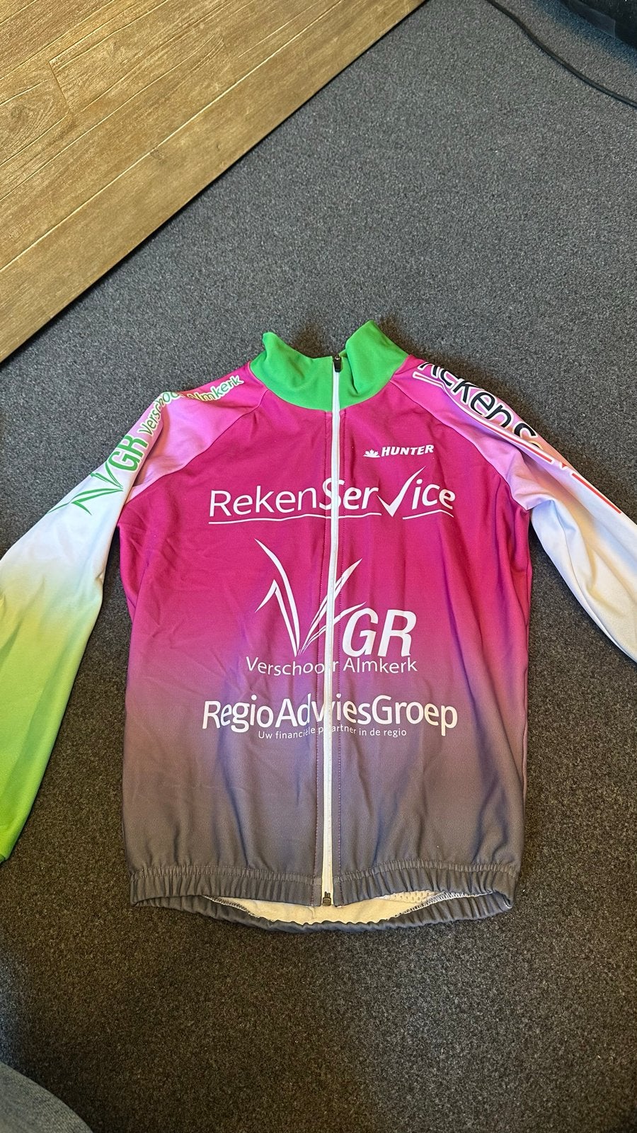 Fietsjack/schaatsjasje roze/groen/grijs met reclameopdruk, Gebruikt, Heren, Overige maten, Ophalen of Verzenden
