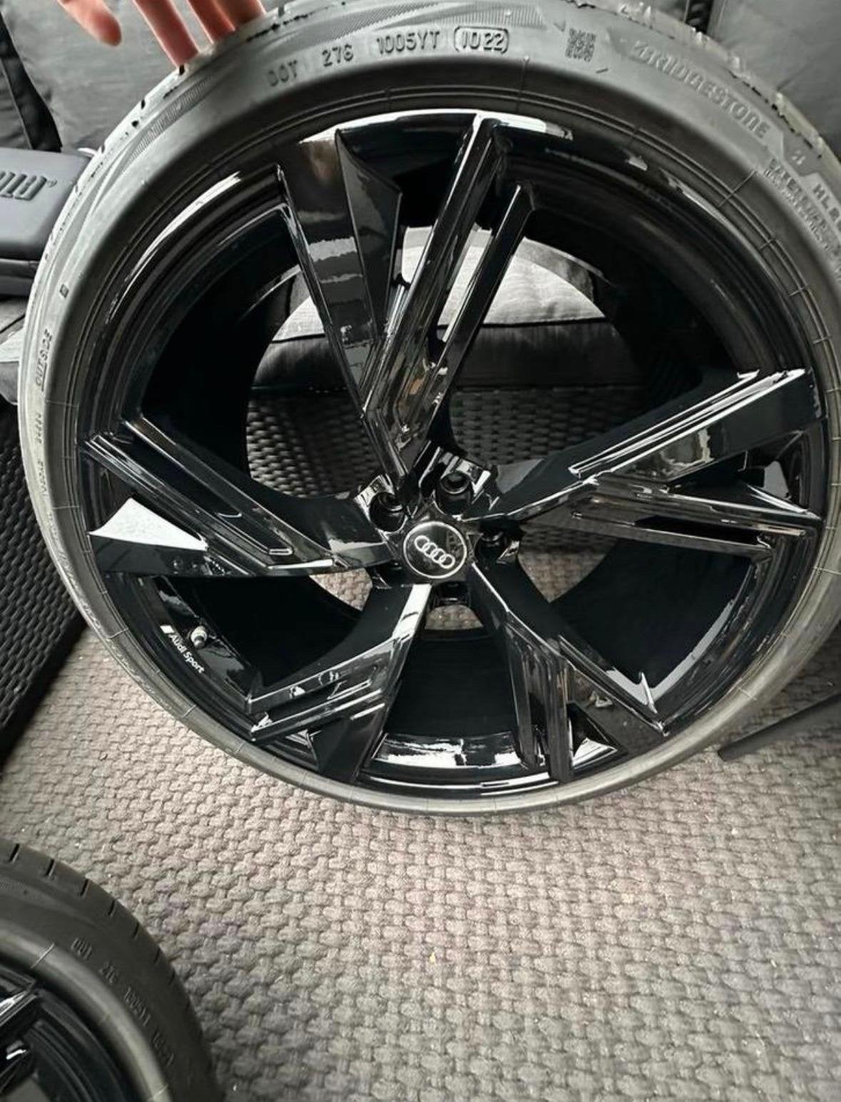 22 inch originele Audi RS6 C8 RS7 Bridgestone Z.G.A.N., Ophalen, Gebruikt, 285 mm, Banden en Velgen