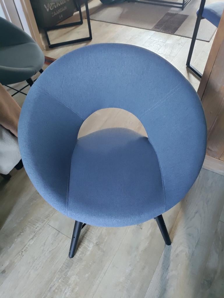 Jysk kuipstoel KAPPEL blue/black, 2 stuks, Huis en Inrichting, Fauteuils, Ophalen, Gebruikt, 75 tot 100 cm, Kuipstoel