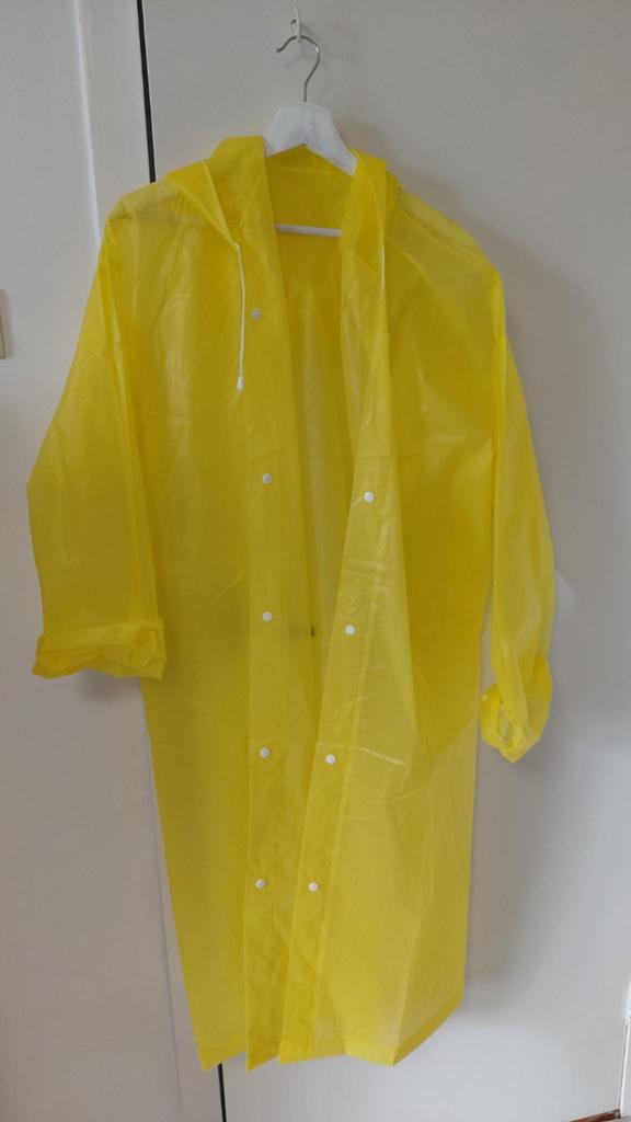 Gele regen poncho, Ophalen of Verzenden, Zo goed als nieuw, Regenjas