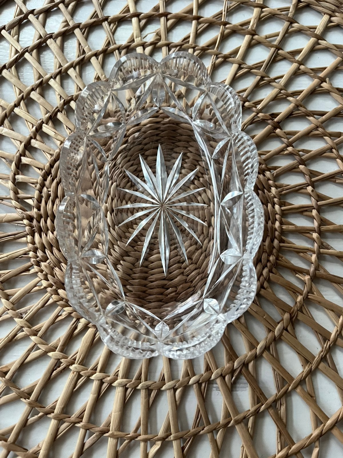 Mooi vintage kristallen schaaltje bonbonnière jaren 60, Antiek en Kunst, Antiek | Glas en Kristal, Ophalen of Verzenden