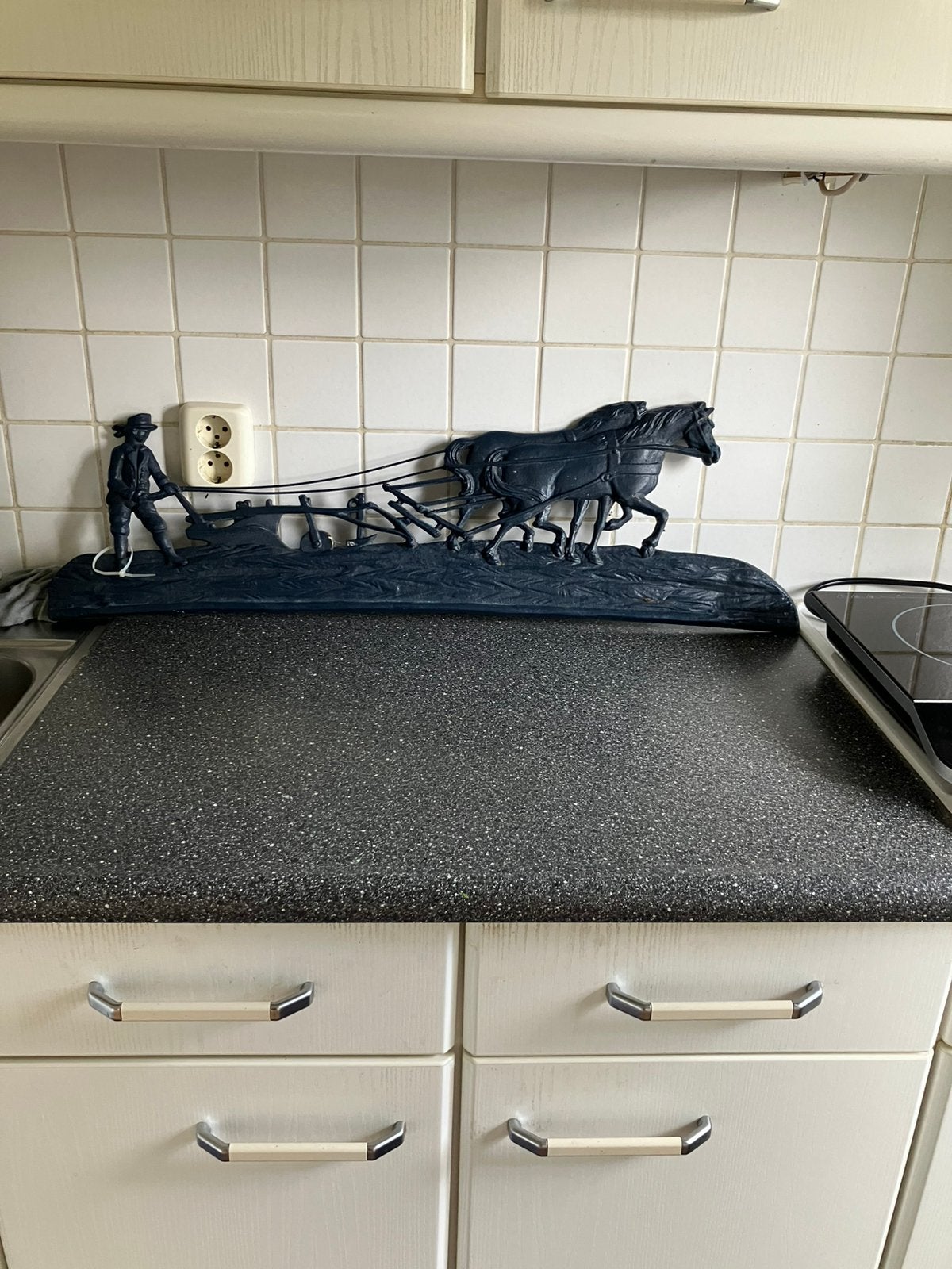 Ploegende boer, Ophalen of Verzenden, Zo goed als nieuw