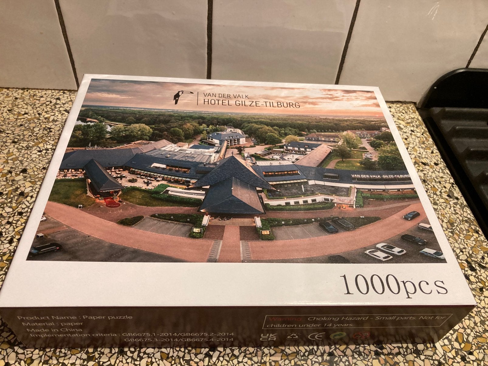 Puzzel Hotel, Ophalen of Verzenden, Minder dan 500 stukjes, Zo goed als nieuw