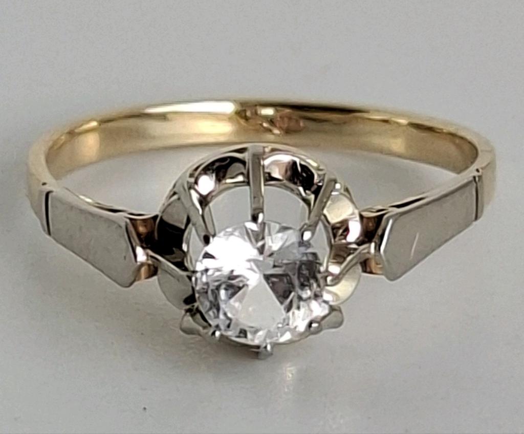 Gouden ring 14 karaat goud solitaire bicolor maat 17, Ophalen of Verzenden, 17 tot 18, Goud, Goud