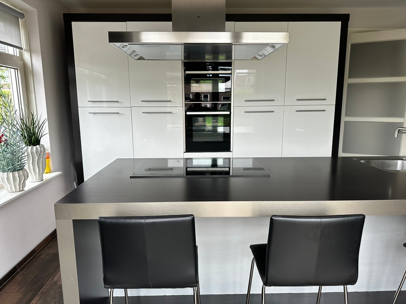 Hoogglans keuken met kookeiland, Huis en Inrichting, Keuken | Complete keukens, Ophalen, Gebruikt, Wit, Overige typen