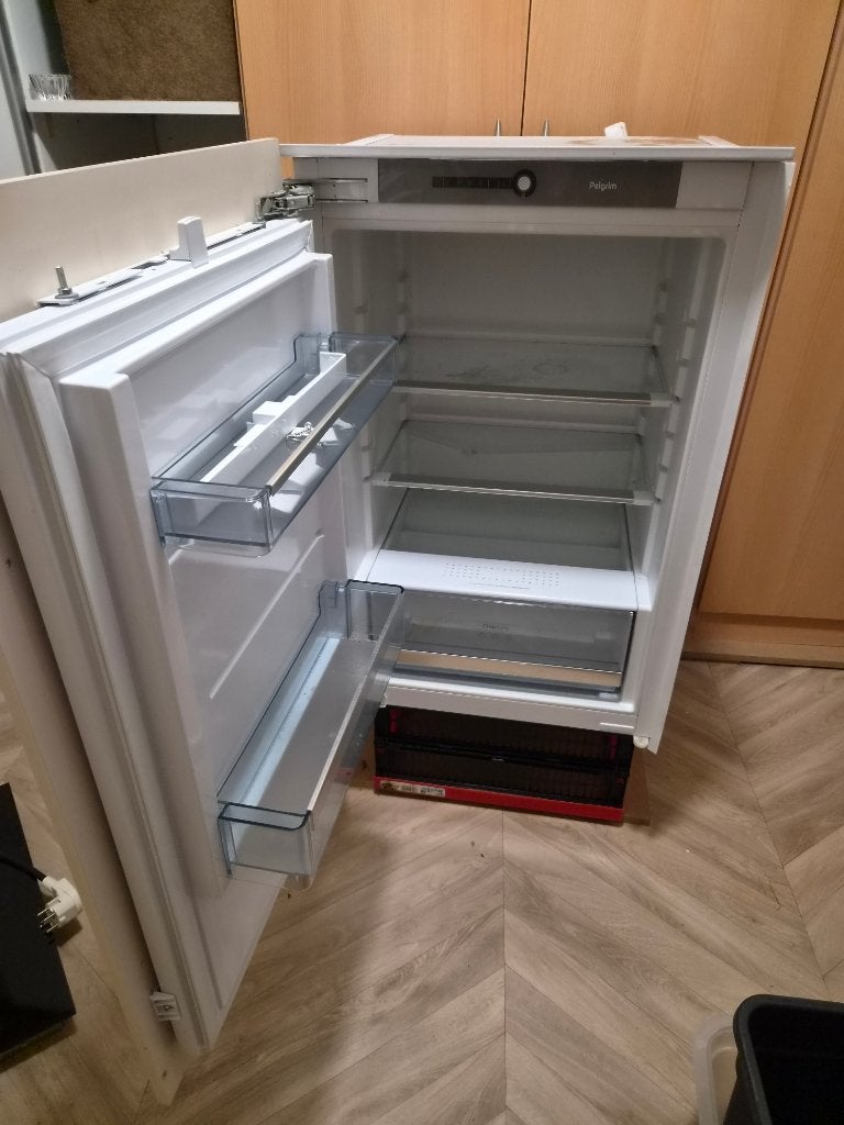 Inbouw koelkast Pelgrim PKD25088, 100 tot 150 liter, 45 tot 60 cm, Ophalen, 85 tot 120 cm