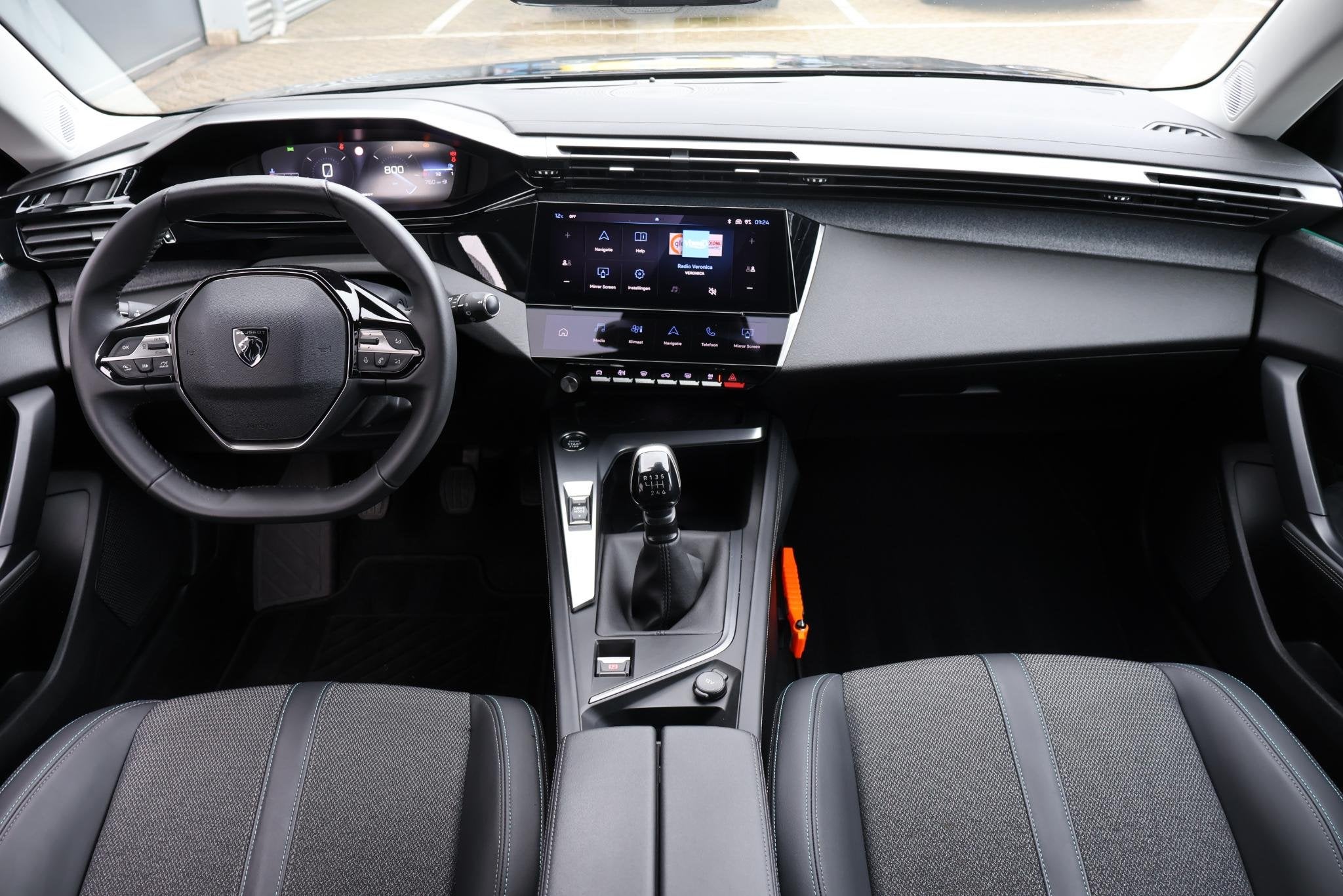 Peugeot 308 SW 1.2 PureTech Allure Pack Business 1e Eigenaar, Voorwielaandrijving, 1199 cc, Leder en Stof, Origineel Nederlands