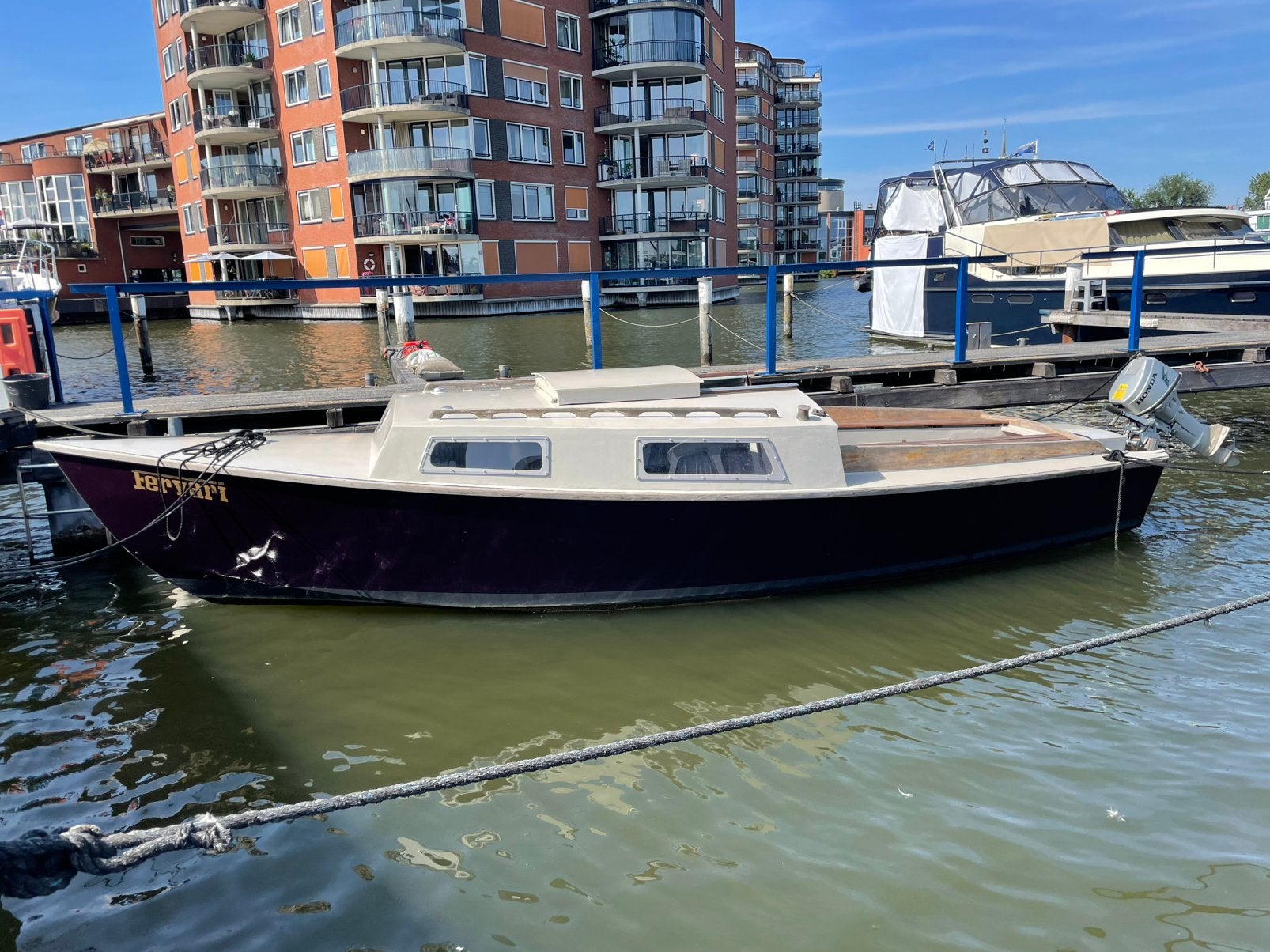 Vakantiebootje met kajuit, Watersport en Boten, Overige merken, 70 cm, Gebruikt, Afdekzeil
