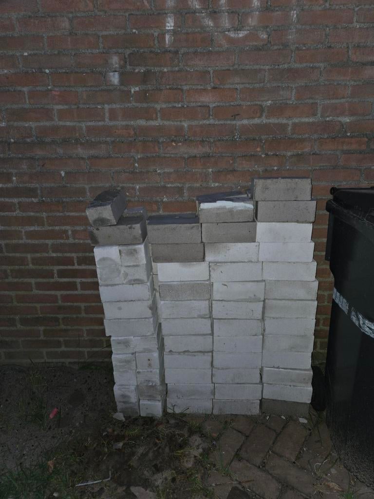 Gratis (gebruikte) kalkzandstenen, Ophalen, Gebruikt