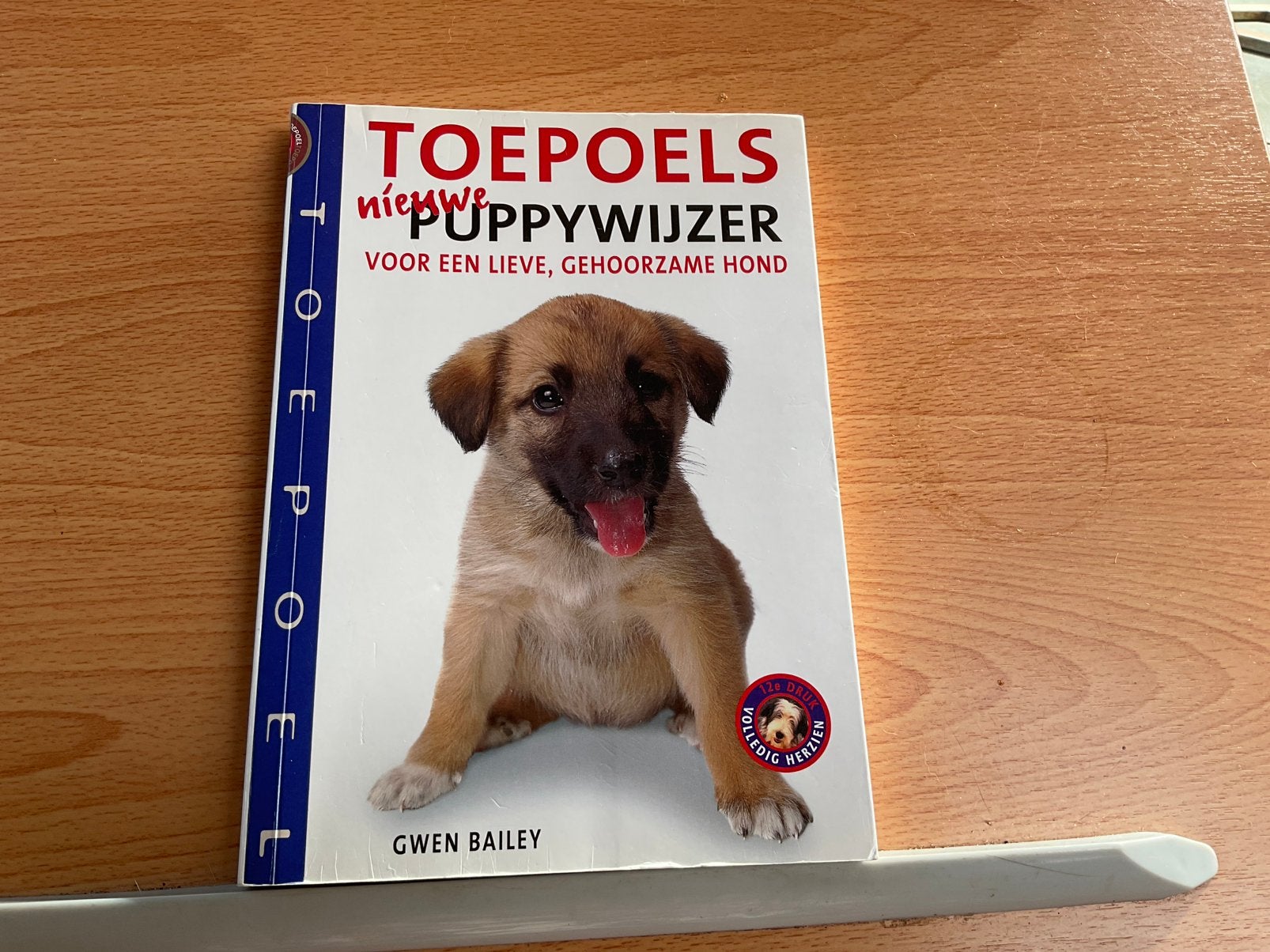 Toepoels nieuwe puppywijzer, Ophalen of Verzenden, Gelezen, Honden
