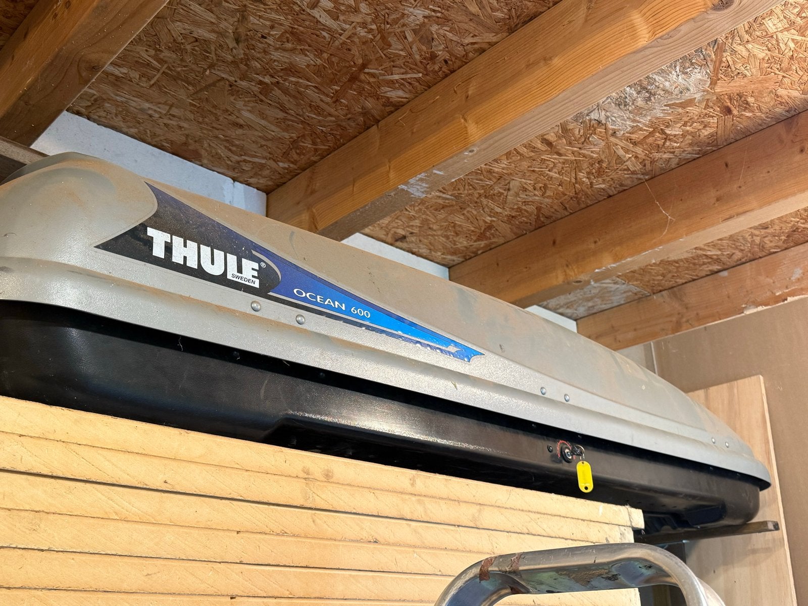 Thule Ocean 600 Touring Dakkoffer, Auto diversen, Dakkoffers, Ophalen, Zo goed als nieuw
