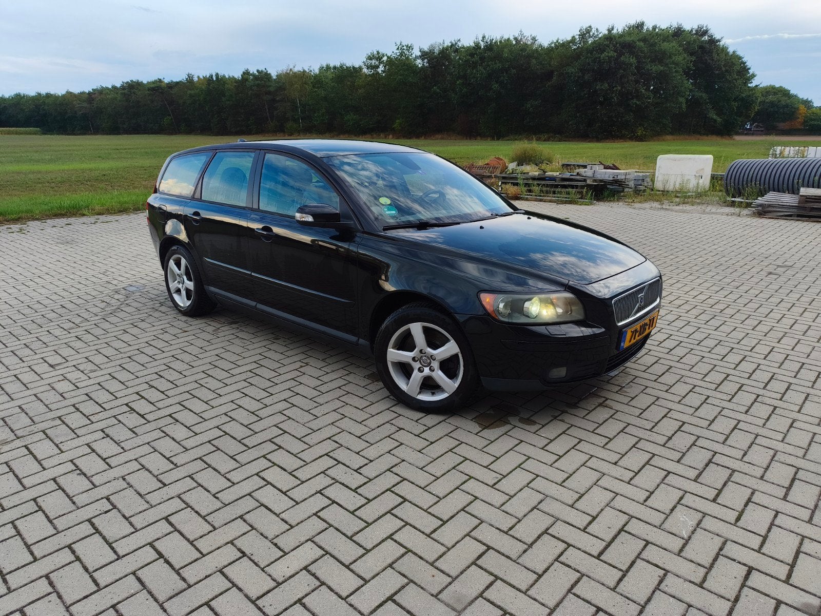 Volvo V50 2.5 T5 2007 Zwart, Auto's, Voorwielaandrijving, 700 kg, Handgeschakeld, V50