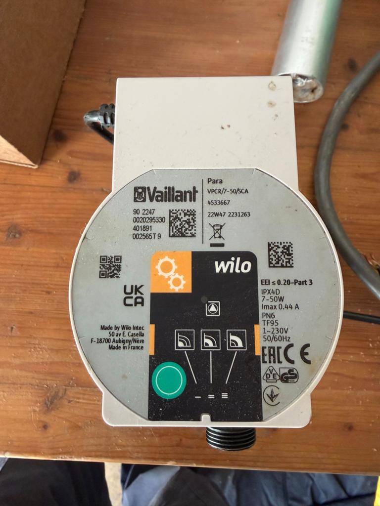 Vaillant Wilo CV-pomp - Energiezuinig en Betrouwbaar, Gebruikt, Minder dan 30 cm, Overige typen, Minder dan 60 cm