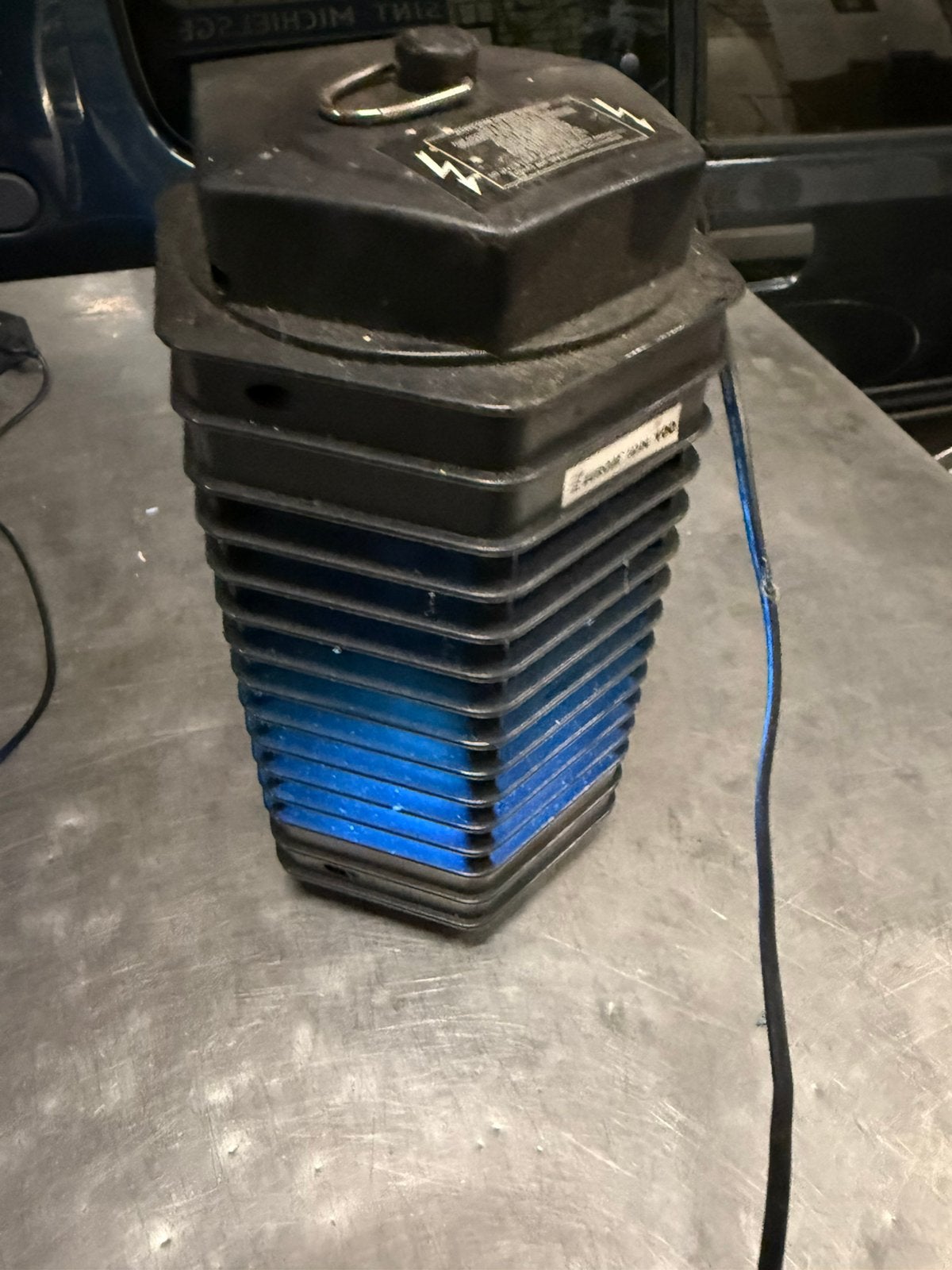 Vliegen lamp, Dieren en Toebehoren