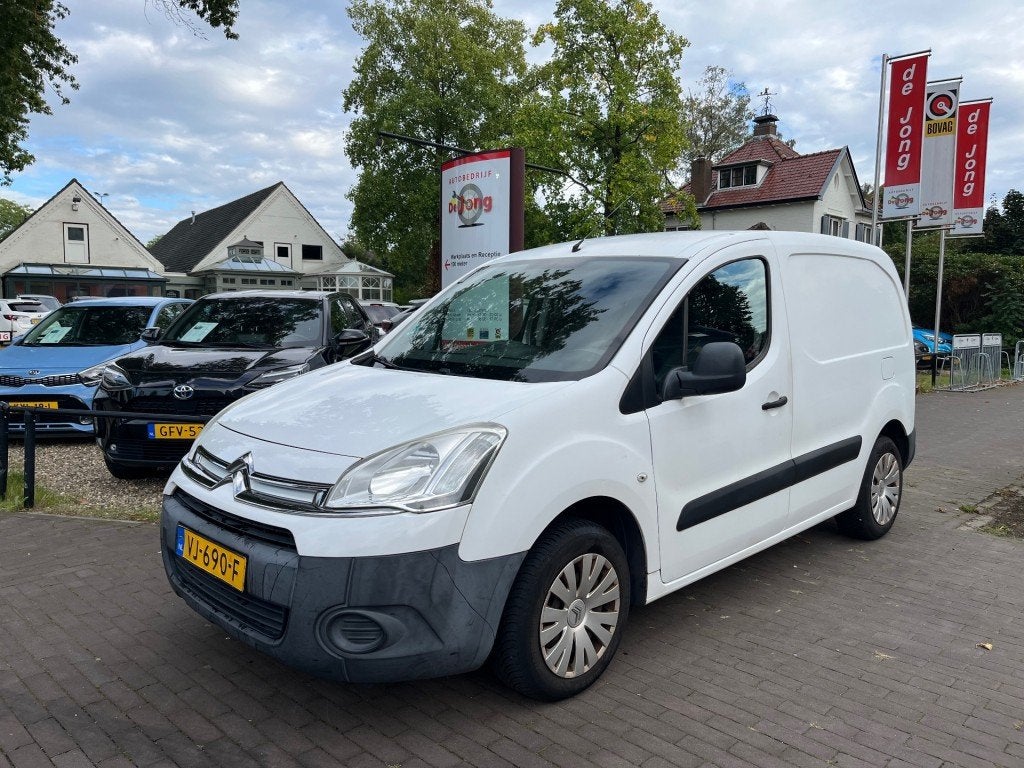 Citroen BERLINGO 1.6 HDI 500 COMFORT ECONOMY *MARGE AUTO* /, Auto's, 680 kg, 4 cilinders, Citroën, Wit