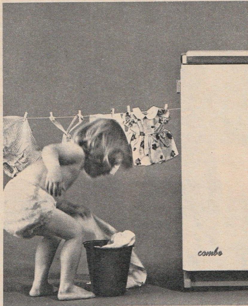 retro reclame 1966 Erres wasmachine meisje in luiers, Verzamelen, Retro, Verzenden, Overige typen