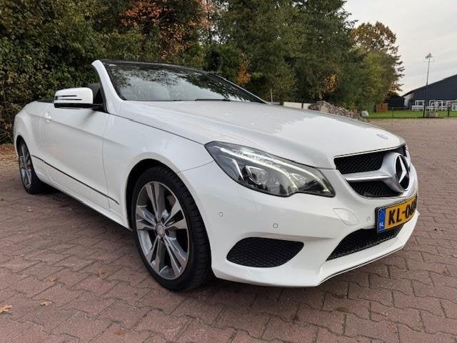 Mercedes-Benz E-Klasse 250 AMBITION AUT/LEER/LED/CAM/F1, Auto's, Automaat, Euro 6, Cabriolet, 4 stoelen