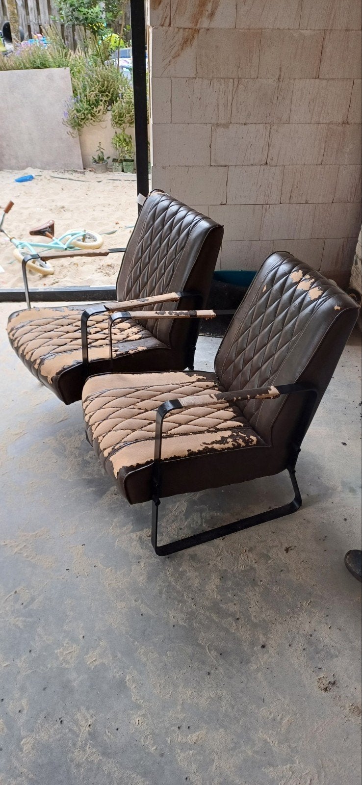 Twee vintage fauteuils - opknapper, Gebruikt, Twee, Bruin, Leer