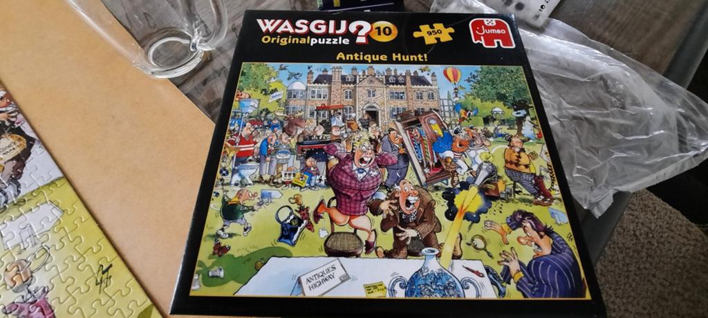 WASGIJ puzzel, Hobby en Vrije tijd, Denksport en Puzzels, Ophalen of Verzenden, 500 t/m 1500 stukjes, Zo goed als nieuw