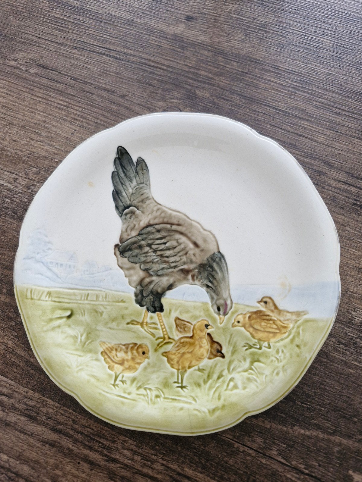 19e-eeuwse Majolica kip met kuikens Bord Choisy Le Roi, Ophalen of Verzenden
