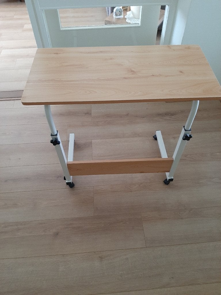 laptop tafeltje, Ophalen, Zo goed als nieuw