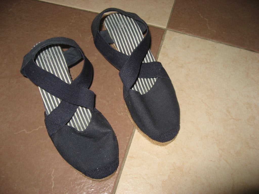 mooie NIEUWE donkerblauwe sleehak espadrilles, mt 36/37, Nieuw, Espadrilles of Moccasins, Verzenden, Blauw
