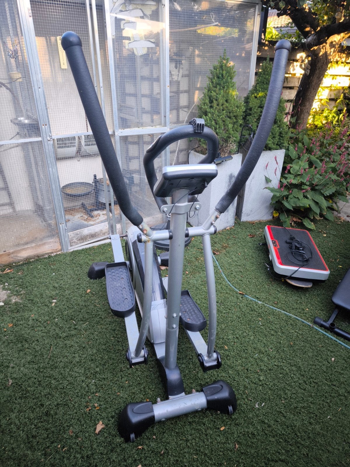 Pliant Crosstrainer - Gebruikt maar Functioneel, Ophalen, Gebruikt, Crosstrainer