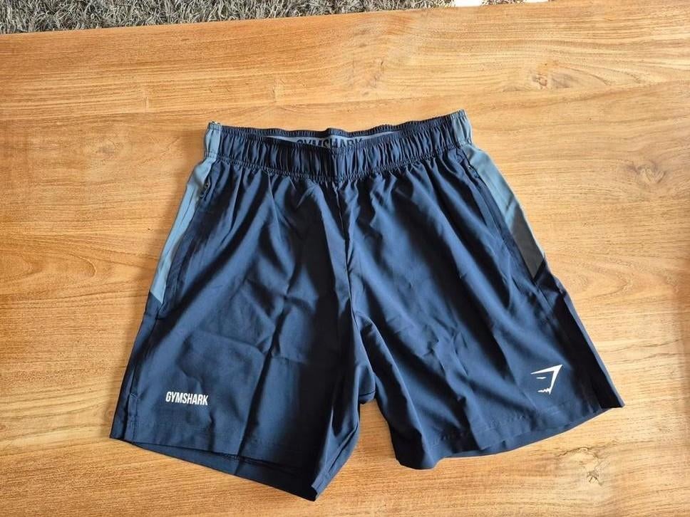 Gymshark short maat M, Kleding | Dames, Sportkleding, Maat 38/40 (M), Blauw, Nieuw, Ophalen of Verzenden