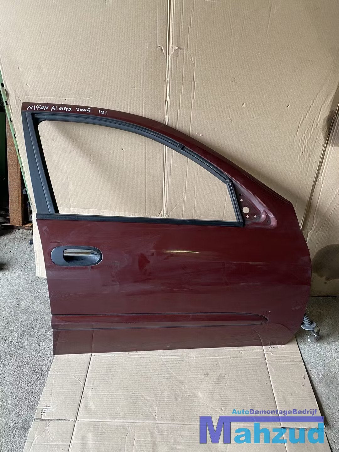 NISSAN ALMERA ROOD AX5G Rechts Voor deur portier, Auto-onderdelen, Deur, Takashima 1-chome 1-1
220-8686  Yokohama, Ophalen of Verzenden