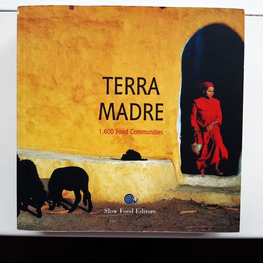Terra Madre - 1.600 Food Communities, Ophalen of Verzenden, Gelezen, Overige typen