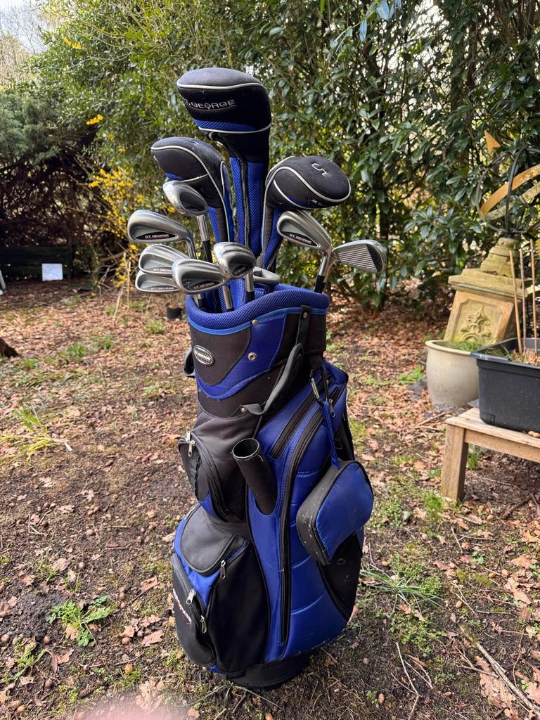 St. George golfset met hardcover tas - Compleet en gebruikt, Ophalen, Gebruikt, Set, Overige merken