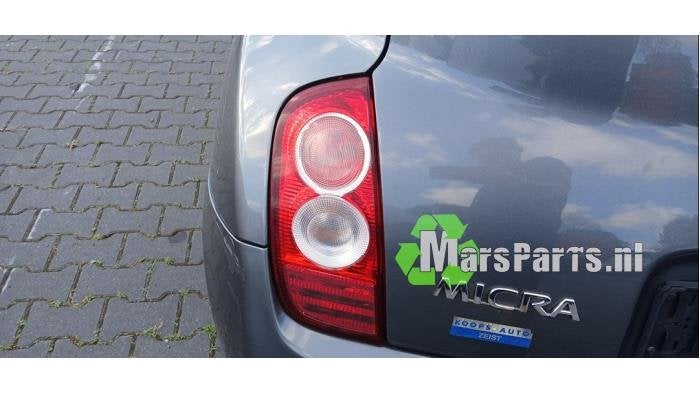 Achterlicht links van een Nissan Micra, Gebruikt, -, -, Ophalen of Verzenden