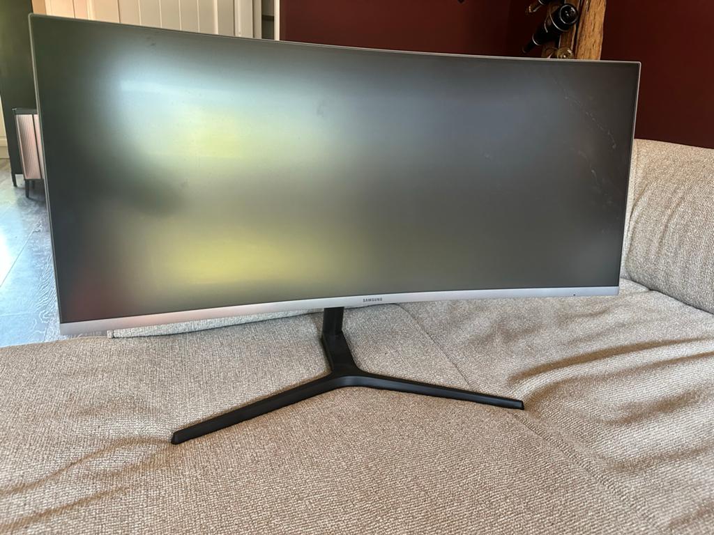 Samsung C34H890WJR 34 inch Curved Monitor, Gaming, HDMI, Curved, VA
