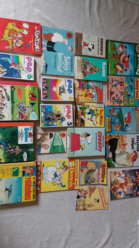 22 stripboeken in één koop, Meerdere stripboeken, Ophalen of Verzenden, Gelezen