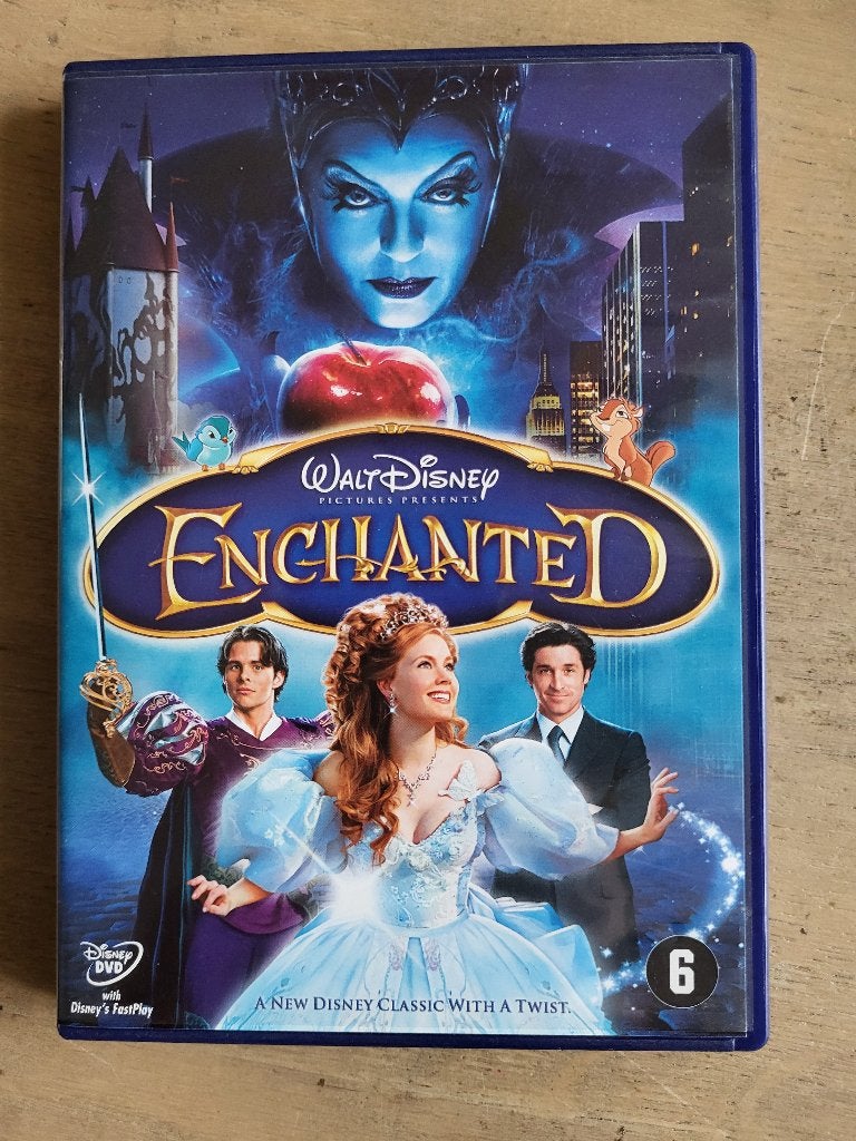 DVD Enchanted Disney, Alle leeftijden, Ophalen of Verzenden, Zo goed als nieuw