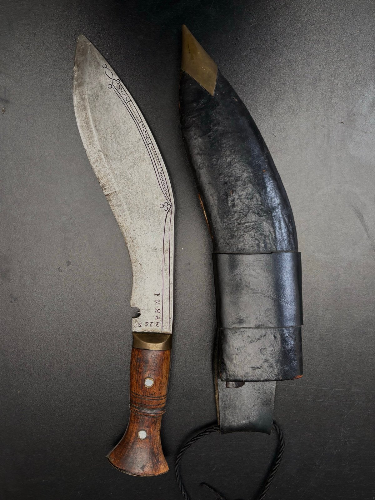 Vintage Gurkha Kukri Mes met Schede - Nepal, Ophalen of Verzenden, Overige soorten, Azië, Mes of Dolk