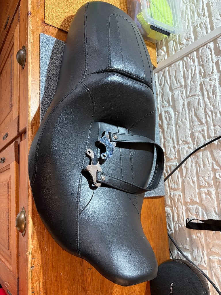 Harley-Davidson touring zadel met riem., Ophalen of Verzenden, Gebruikt