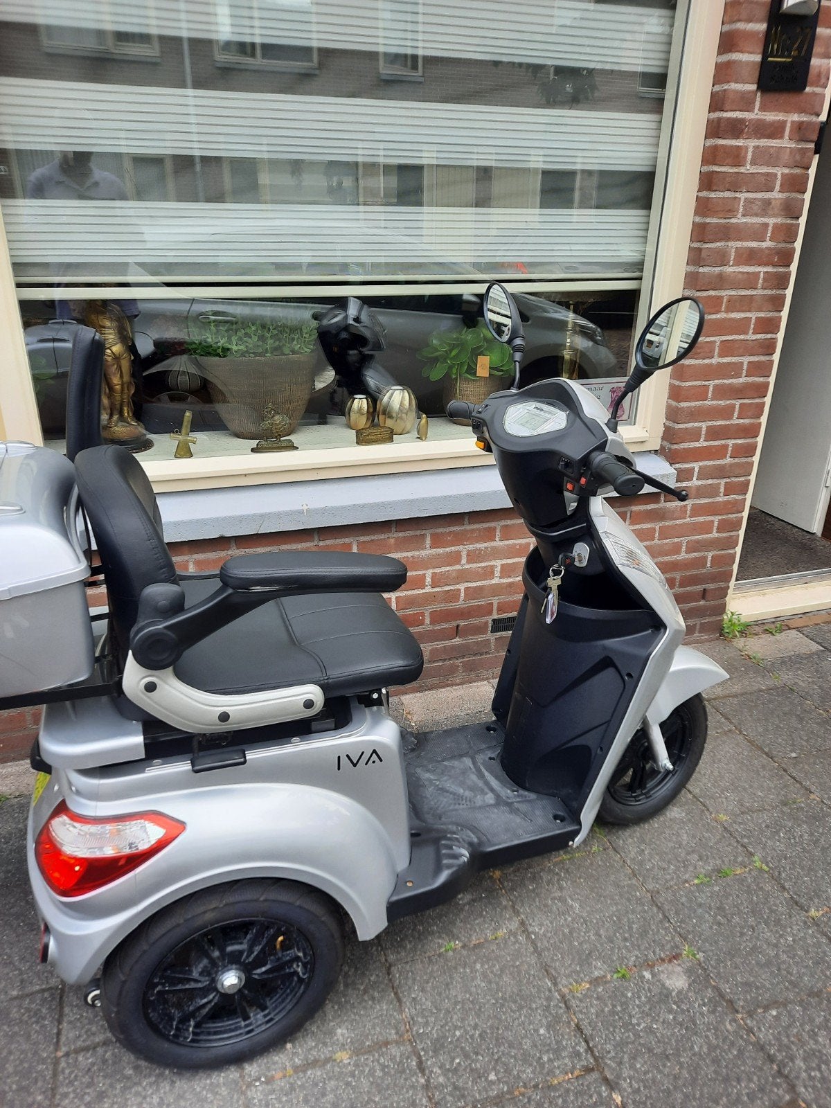 mooie scootmobiel, 16 t/m 25 km, Zo goed als nieuw, 16 km/u of meer, Ophalen