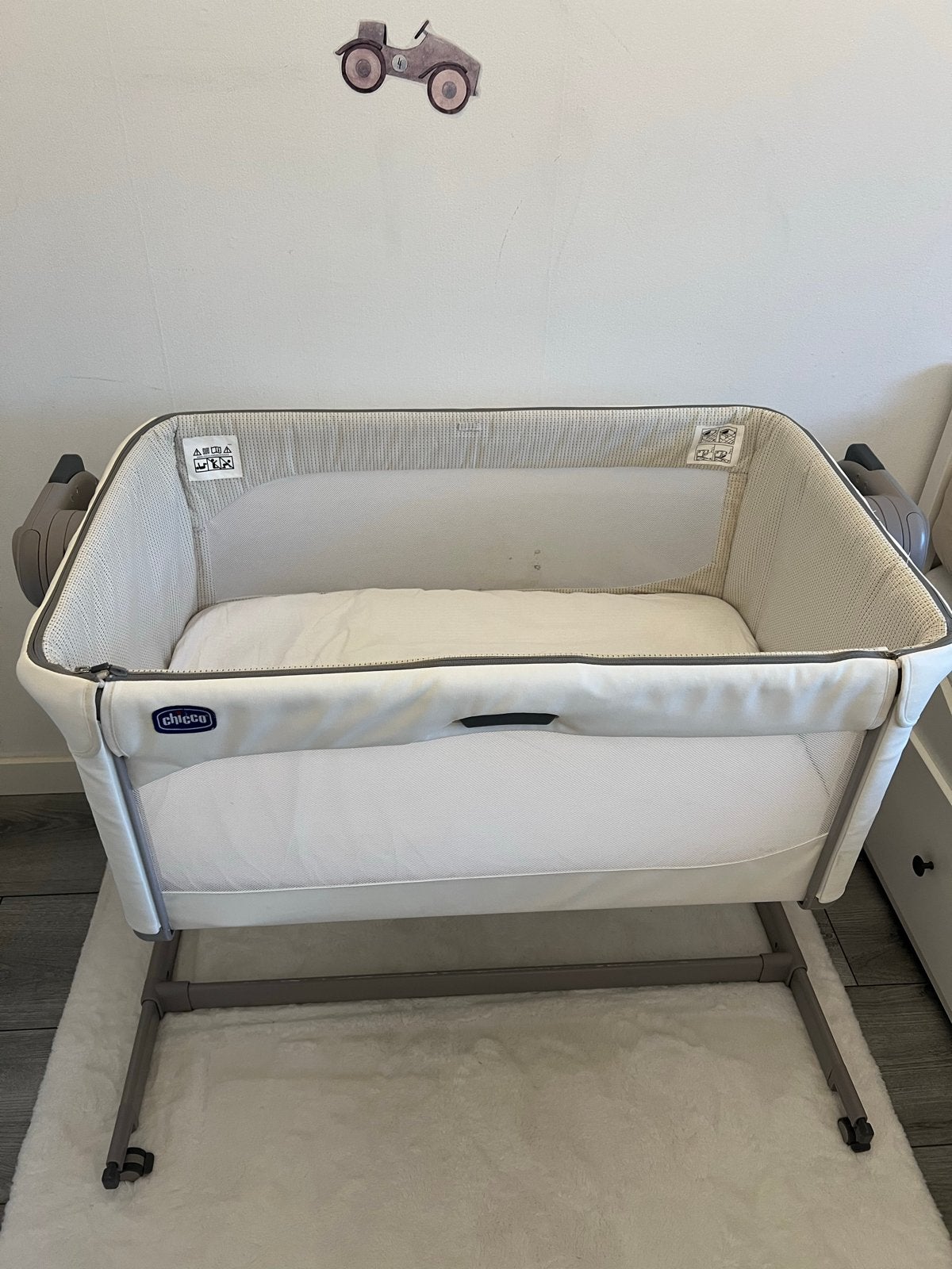 Chicco Next2Me Co-Sleeper Wieg - Magic White, Kinderen en Baby's, Babywiegjes en Ledikanten, Ophalen, Gebruikt, Wieg