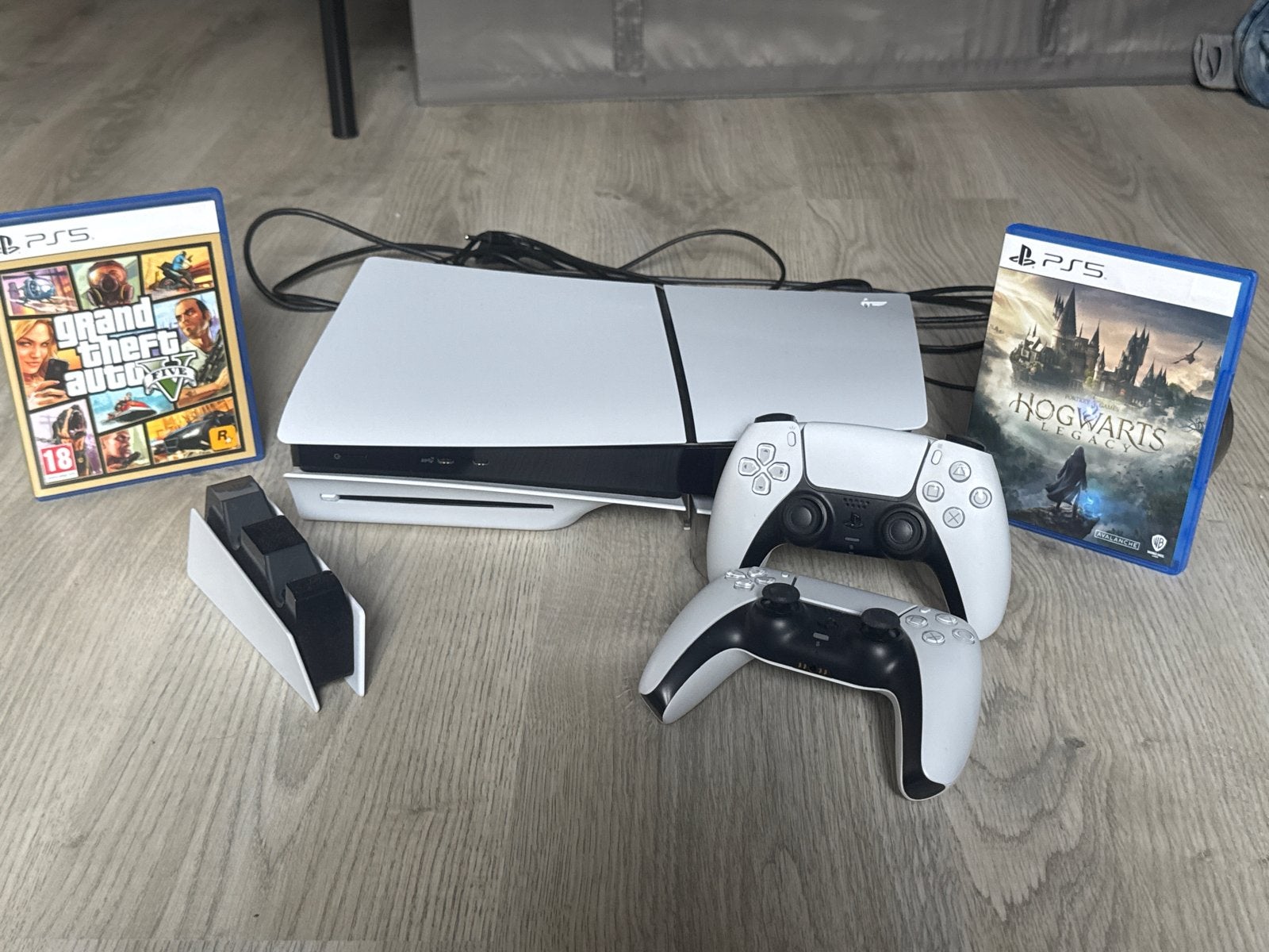Playstation 5 Slim Disc Edition met 2 controllers en 2 games, Ophalen, Zo goed als nieuw, Playstation 5