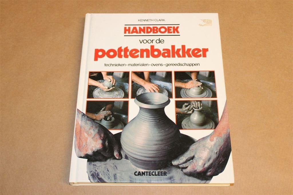 Pottenbakker Handboek — Technieken, Materialen & Ovens, Ophalen of Verzenden, Gelezen, Tekenen en Schilderen