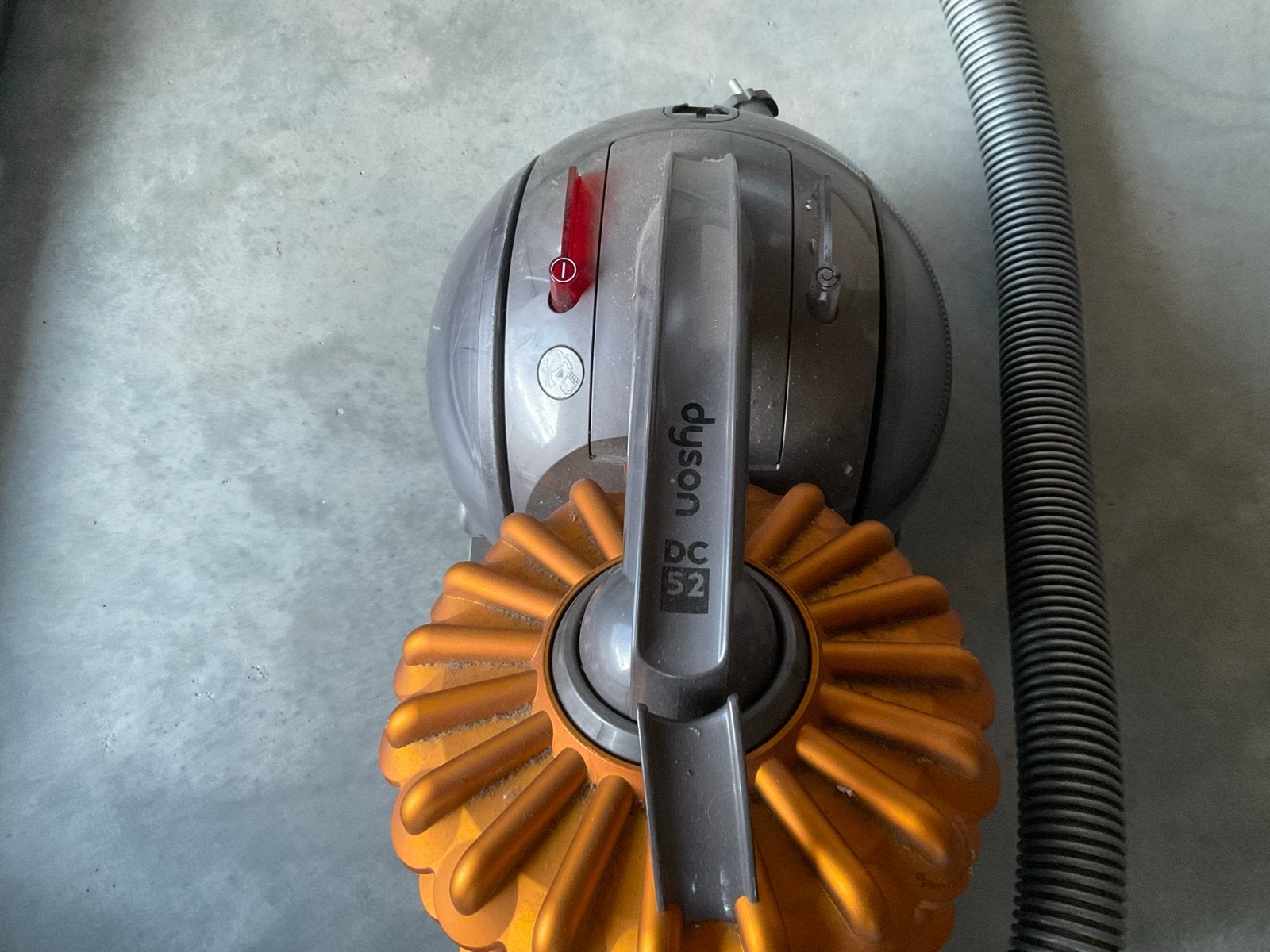 Dyson DC52 Extra Allergy stofzuiger - defect, Witgoed en Apparatuur, Ophalen, Dyson, Niet werkend, Sledestofzuiger