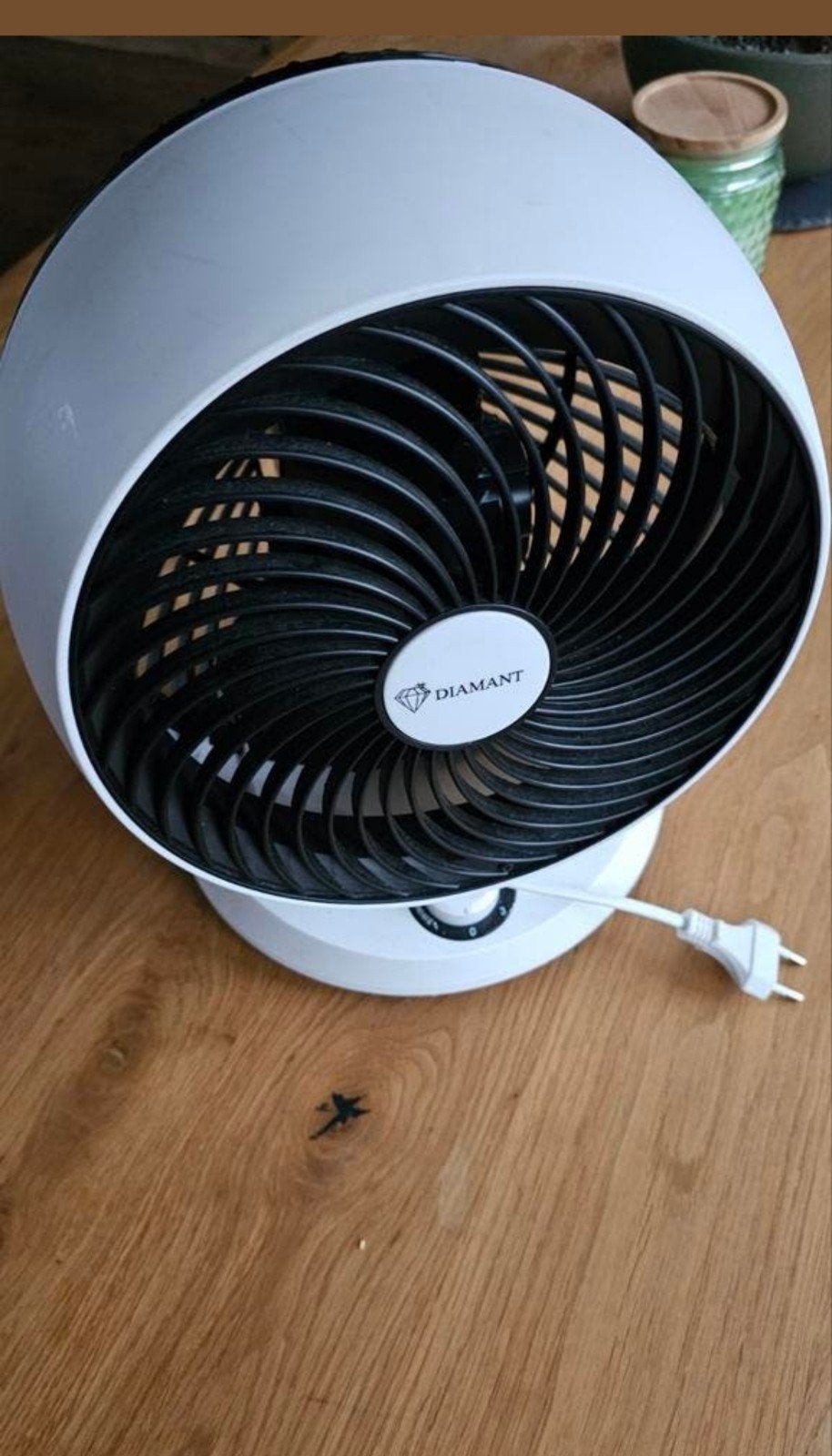 Diamant Tafelventilator 23cm - Stil en Efficiënt, Witgoed en Apparatuur, Ophalen of Verzenden, Zo goed als nieuw, Tafelventilator